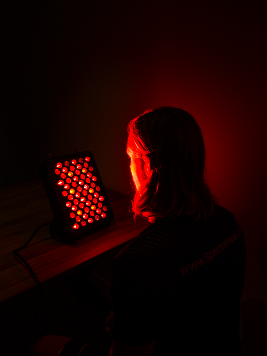 SpectraHeal Mini 300w Targeted Red Light Therapy Panel